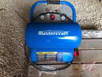 Mastercraft air compressor, K78