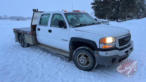 2003 GMC Sierra 3500 Crew Cab Dually Flat deck Truck, 451,162 km showing, Vin#1GTJV33G63F170535, Owner: Stephen E Soulsby, Seller: Fraser Auction ____________________