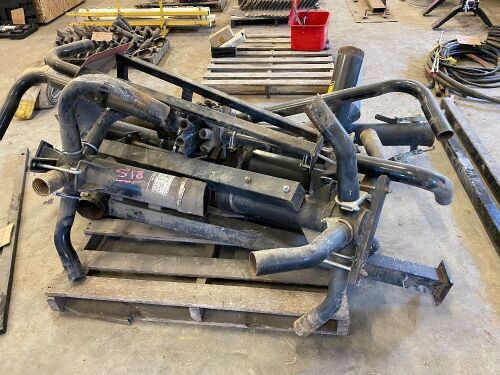 Bourgault manifolds