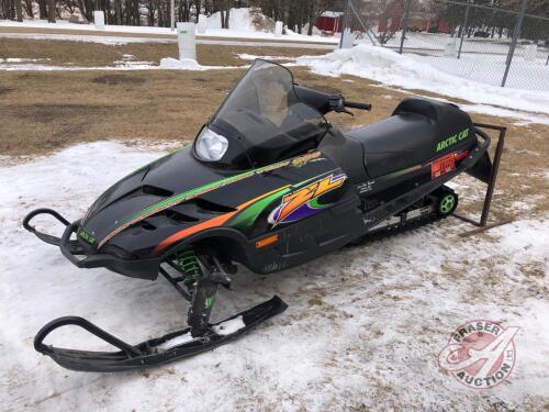 1999 Arctic CAT ZL 600 Snowmobile, K46, 3439 showing, s/n9919631, Owner: Brian G Trotter, Seller: Fraser Auction________________, ***keys, TOD - office trailer***