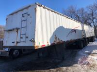 1999 Doepker Super B Semi Trailer, K102, (lead) VIN#2DEGBSZ21X1011644, (pup) VIN#2DEGBSA34X1011643 Owner: Willow Creek Colony Farms Ltd, Seller: Fraser Auction_________________________ ***TOD - office trailer***