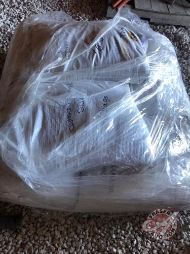 Clover crimson bag 25 kg each (B1), K83