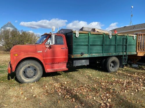 *1971 GMC s/a grain truck, VIN#CE503Y71855, Owner: David Nettle Seller: Fraser Auction_____________ ***TOD, KEYS***