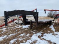 *1994 28’ Road Boss 5th wheel T/A flat deck trailer, s/n1J9HH2822S1116024, Seller: Fraser Auction_____________NO TOD. BILL NEVER HAD THIS TRAILER REGISTERED