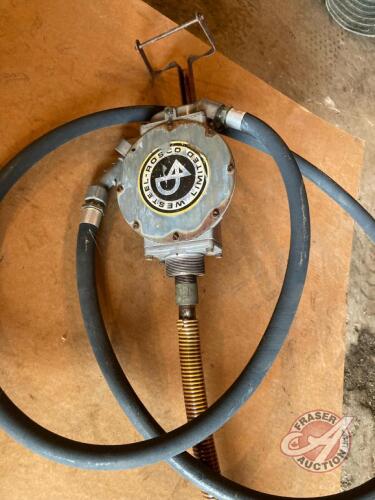 hand fuel pump