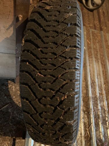 *NEW P205/75R14 Good Year tire