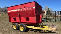 FarmKing 250 tandem axle dump wagon