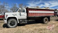 1978 GMC 6000 S/A grain truck, 89,885 showing VIN#TCE628V559958, Owner: Jeffrey P Mowat, Seller: Fraser Auction___________________________