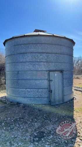 BIN #12 approx 1350 bushel bin on steel floor