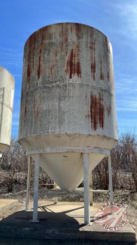 BIN #2 Friesen Hopper Bottom Bin, approx 1250 bushel, s/n6475