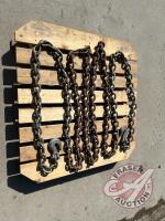 26ft 1/2in logging chain with hooks