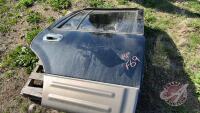 2004 Expedition Parts Rear Passenger Door, F69