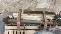 20,000lb Holland Trailer axle and spare hubs, F69