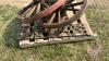 Decorative wrought iron and 2 wagon wheels, F95 - 2